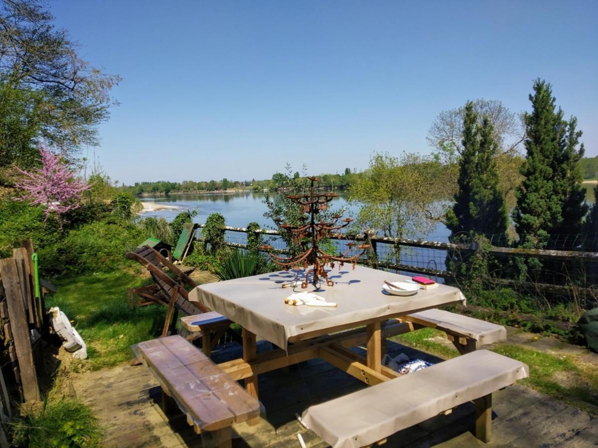 Вілла Naturellement Loire ! Saint-Martin-de-la-Place Екстер'єр фото