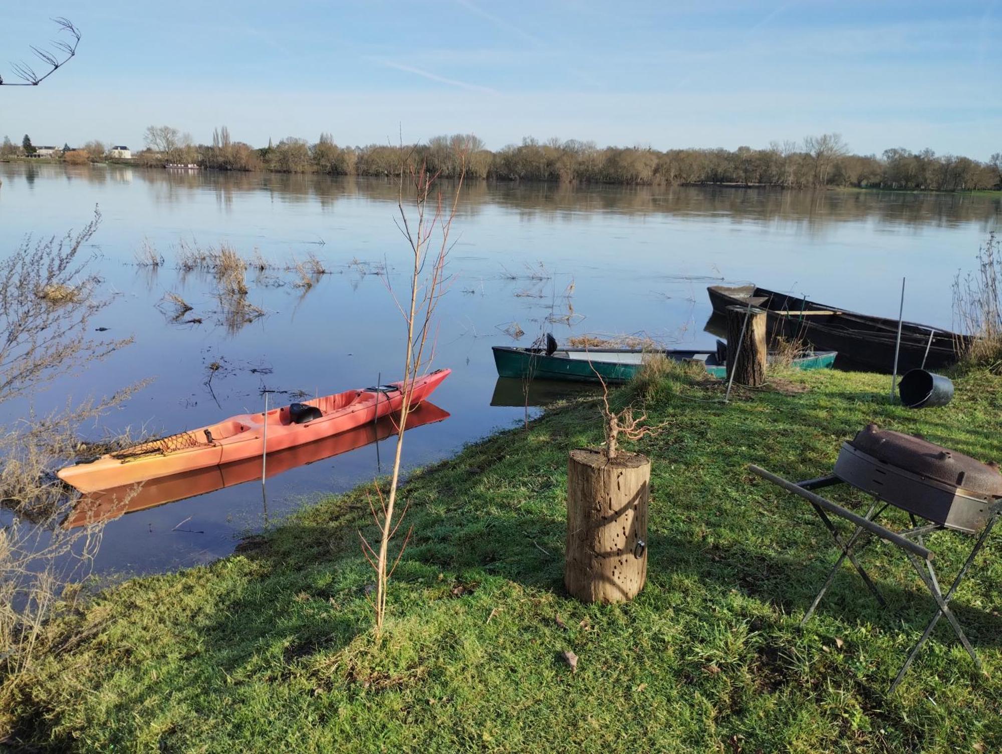 Вілла Naturellement Loire ! Saint-Martin-de-la-Place Екстер'єр фото